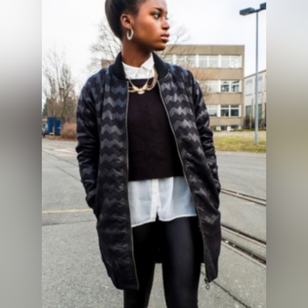 NÜMPH By Anthropologie Black Chevron Long Jacket. Size: XS.